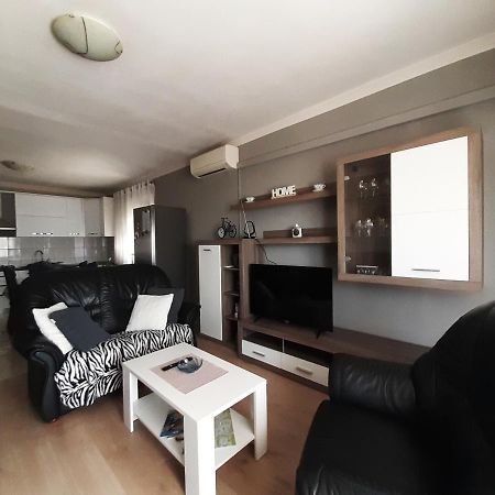 Apartment Gloria Zara Esterno foto